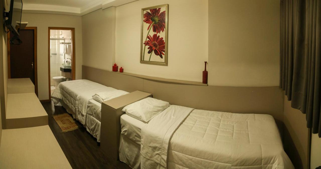 Santo Graal Hotel 3*